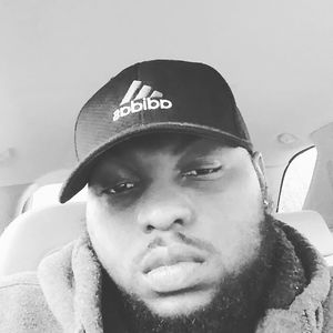 Meet your Posher, Dennis